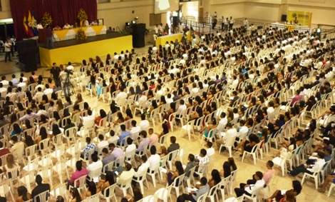 1.800 estudiantes del Distrito se graduaron como técnicos laborales
